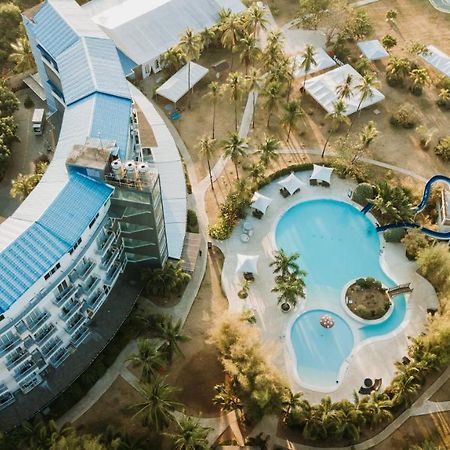 Solea Seaview Resort Lapu-Lapu City Kültér fotó
