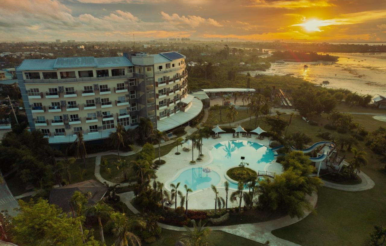 Solea Seaview Resort Lapu-Lapu City Kültér fotó